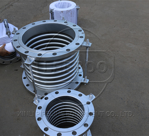 波紋<a href=http://m.czjspx.com target=_blank class=infotextkey>補償器</a>防水擊方案