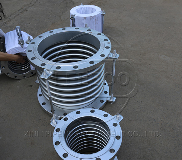 非金屬<a href=http://m.czjspx.com target=_blank class=infotextkey>補償器</a>的位移知識