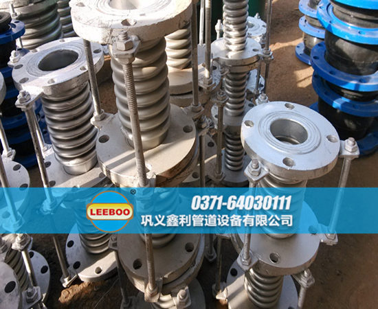 不銹鋼<a href=http://m.czjspx.com target=_blank class=infotextkey>補償器</a>施工圖