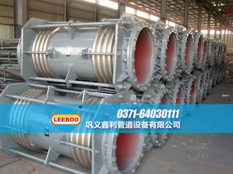 <a href=http://m.czjspx.com target=_blank class=infotextkey>補(bǔ)償器</a>生產(chǎn)車間