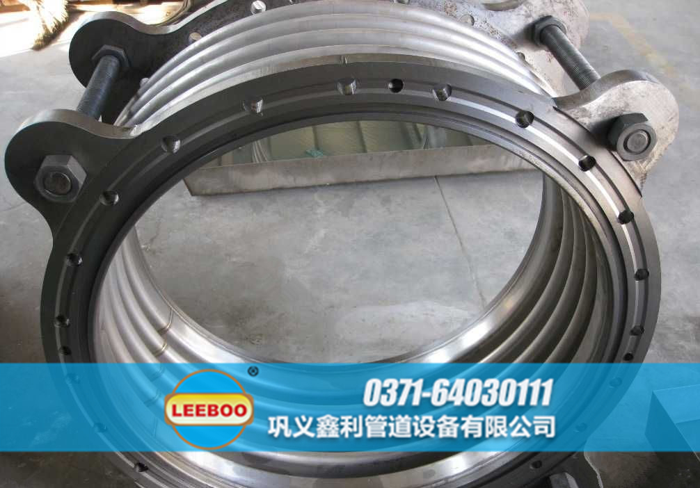 不銹鋼波紋管<a href=http://m.czjspx.com target=_blank class=infotextkey>補(bǔ)償器</a>圖片